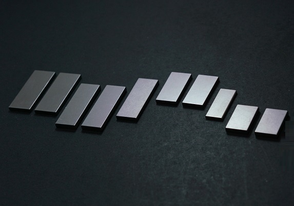 Automotive oil pump vanes